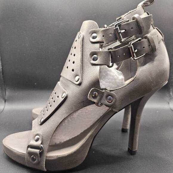 Pour La Victoire Shoes - Pour la Victoire Leather Gladiator Sandals, Womens 8.5, Gray Color, Brand New